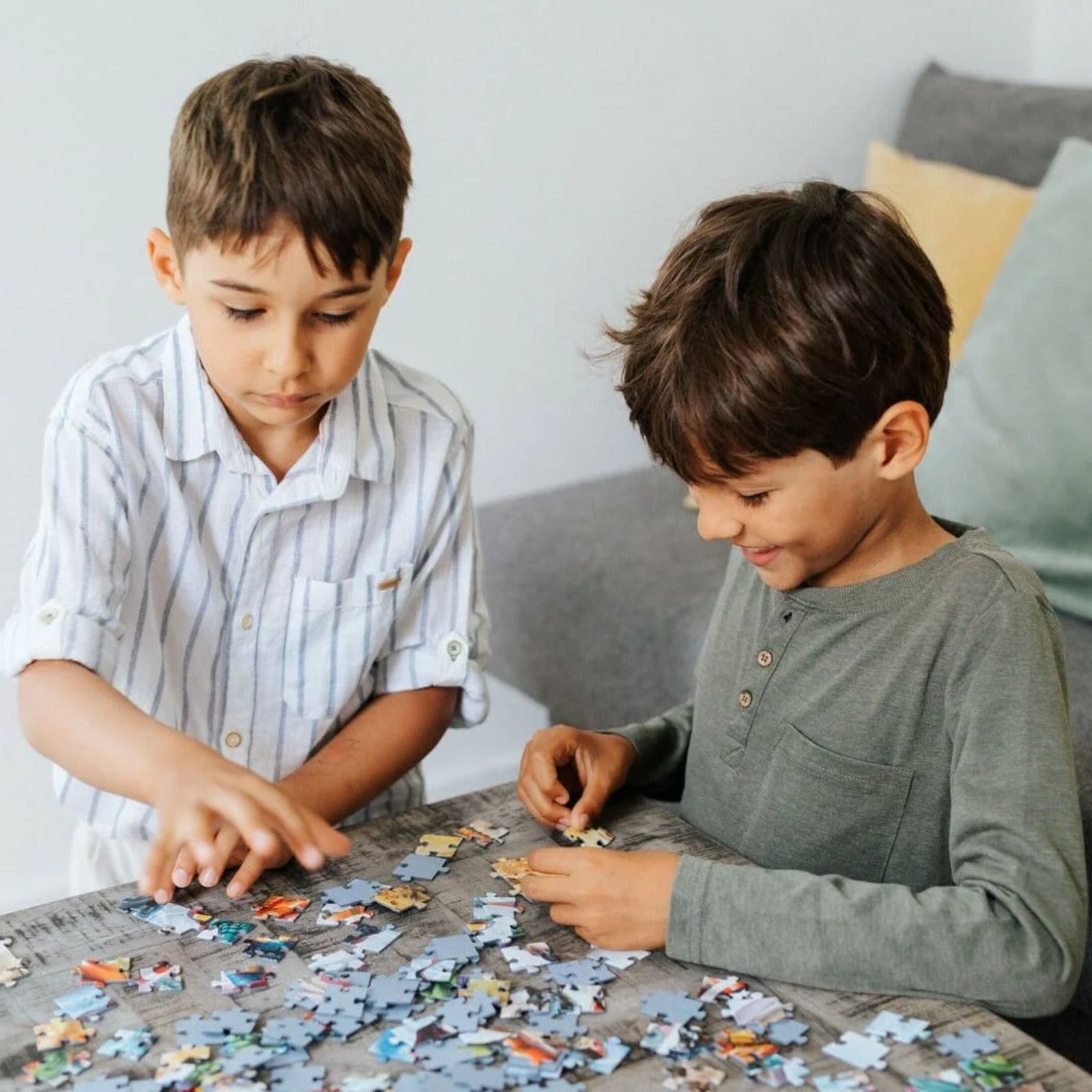 Trefl Kids Treflik Family - Trefliks in Animal Land 2X70 Piece Puzzle