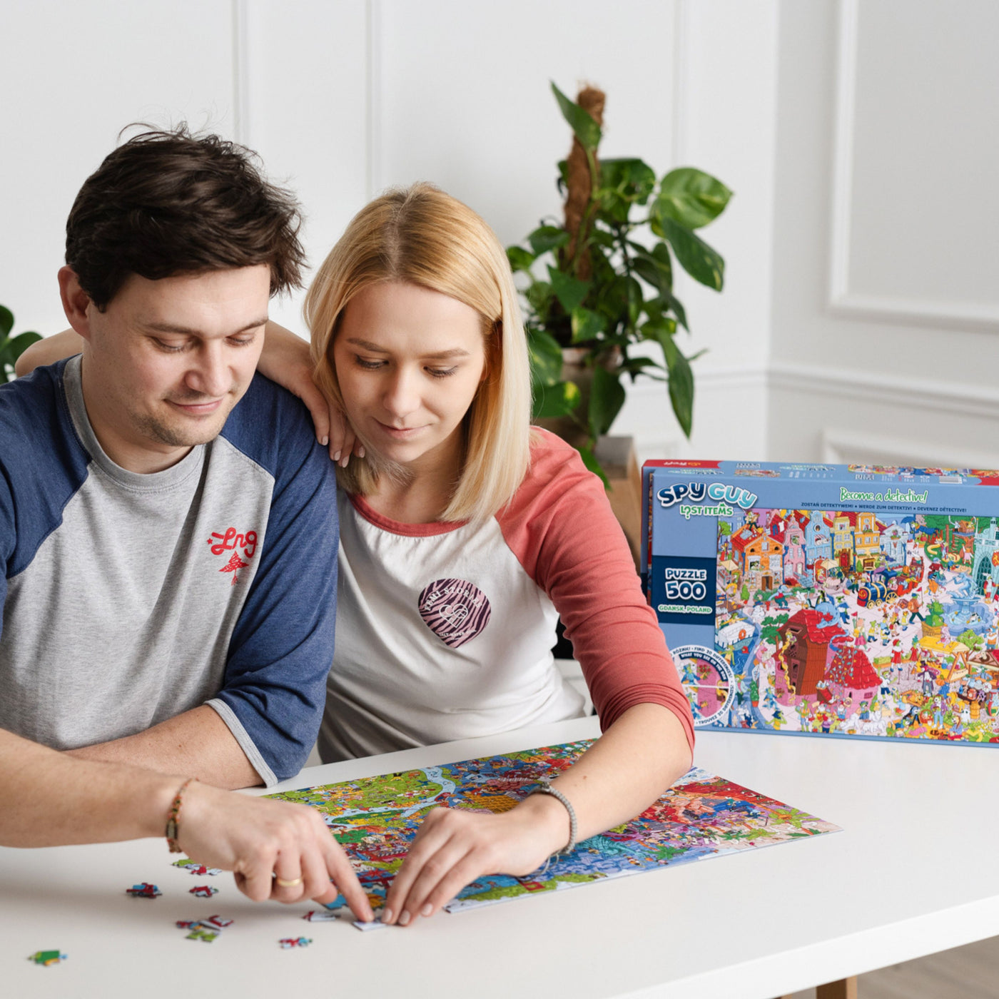 Trefl Kids Spy Guy Lost Items: USA 500 Piece Puzzle