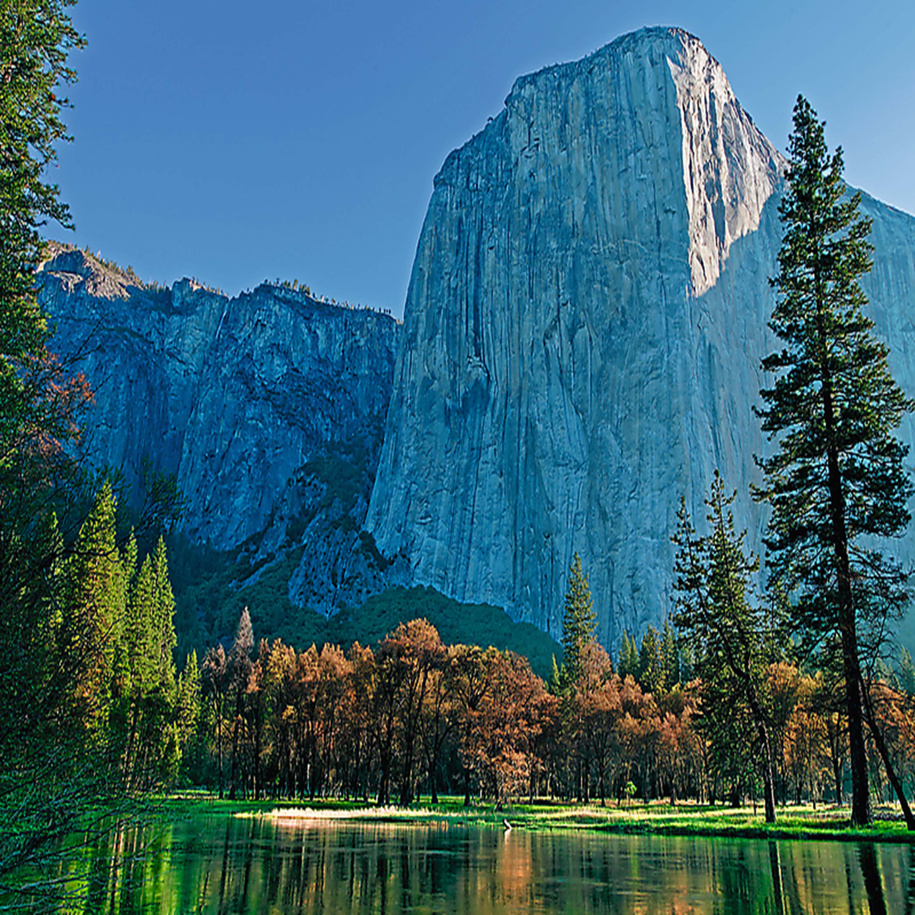 Trefl Red El Capitan at Sunrise 1000 Piece Puzzle